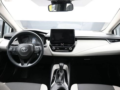 Used 2023 Toyota Corolla LE w/ Carpet Mat Package (TMS) FWD image 40