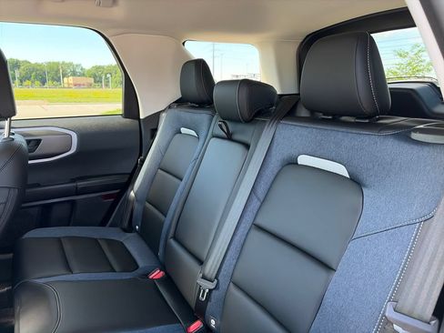 Used 2025 Ford Bronco Sport Outer Banks w/ Outer Banks Tech Package+ AWD/4WD image 31