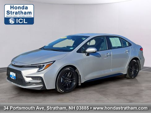 Used 2024 Toyota Corolla SE image 1