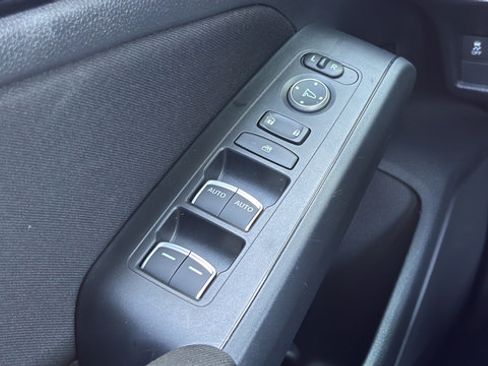 Used 2025 Honda Civic Sport image 12