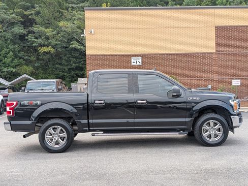 Used 2019 Ford F150 XLT w/ Equipment Group 302A Luxury AWD/4WD image 10