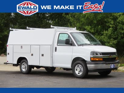 New 2025 Chevrolet Express 3500 w/ Power Convenience Package