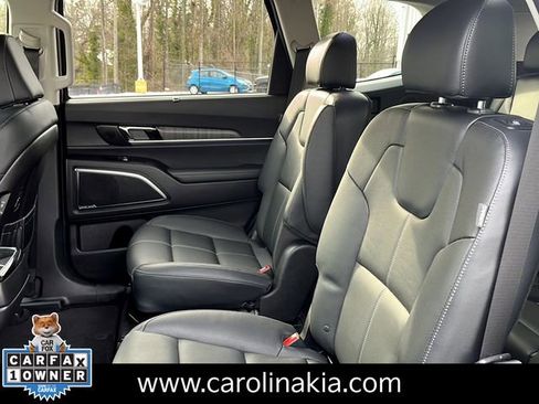 Used 2024 Kia Telluride SX image 13