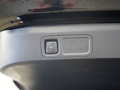 Used 2024 Lincoln Navigator L Reserve AWD/4WD image 39
