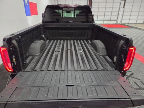 Used 2022 GMC Sierra 2500 Denali image 31