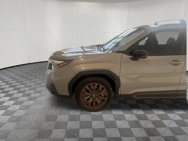 Used 2025 Subaru Forester Sport AWD/4WD image 5