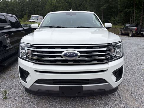 Used 2021 Ford Expedition XLT RWD image 2