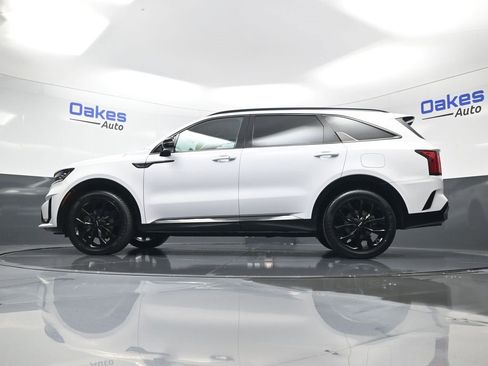 Certified 2023 Kia Sorento SX image 45