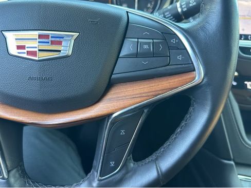 Used 2023 Cadillac XT5 Premium Luxury w/ Technology Package FWD image 30