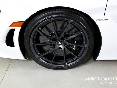 New 2027 McLaren 750S Spider RWD image 29