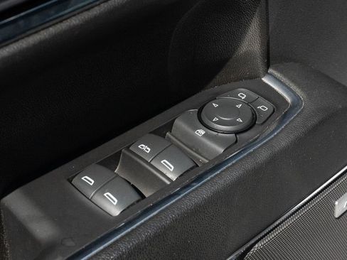Used 2023 Chevrolet Silverado 1500 LT Trail Boss w/ LT Trail Boss Premium Package AWD/4WD image 22