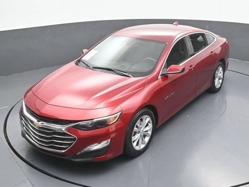 Used 2025 Chevrolet Malibu LT FWD image 45