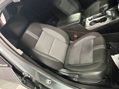 Used 2024 Chevrolet Blazer LT w/ Convenience Package FWD image 25
