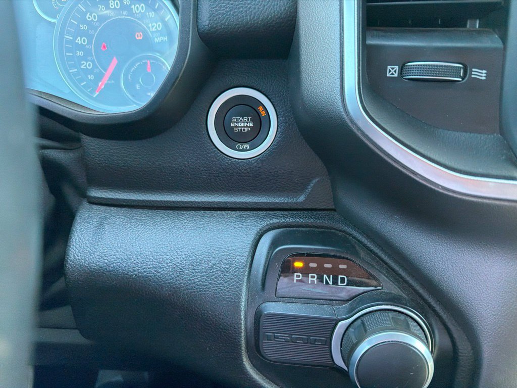 Used 2019 RAM 1500 Big Horn RWD image 5