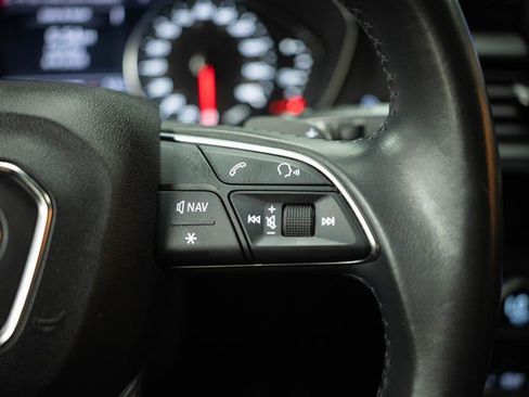 Used 2019 Audi Q5 2.0T Premium w/ Convenience Package AWD/4WD image 30