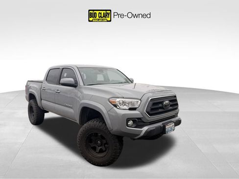 Used 2021 Toyota Tacoma SR5 AWD/4WD image 1