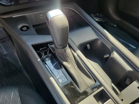 New 2026 Nissan Sentra SV w/ SV Convenience Package FWD image 25