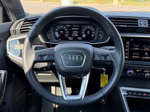 Used 2025 Audi Q3 2.0T Premium AWD/4WD image 13