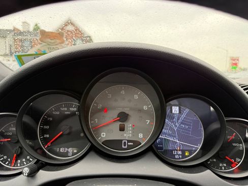 Used 2014 Porsche Cayenne S AWD/4WD image 17