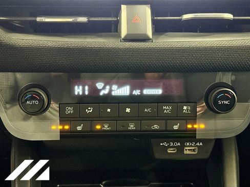 Used 2026 Subaru Outback Limited XT AWD/4WD image 17