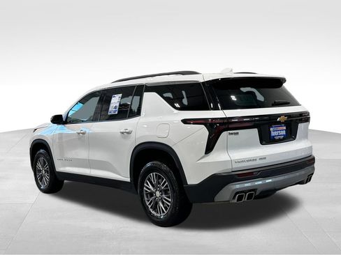 Used 2026 Chevrolet Traverse LT AWD/4WD image 5