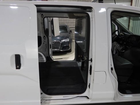 Used 2021 Nissan NV200 SV FWD image 13