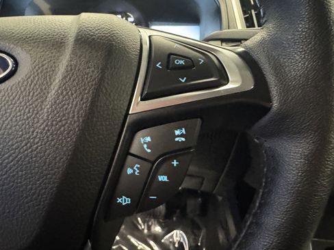 Certified 2024 Ford Edge SEL image 21