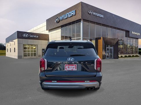 Used 2025 Hyundai Palisade Calligraphy AWD/4WD image 4