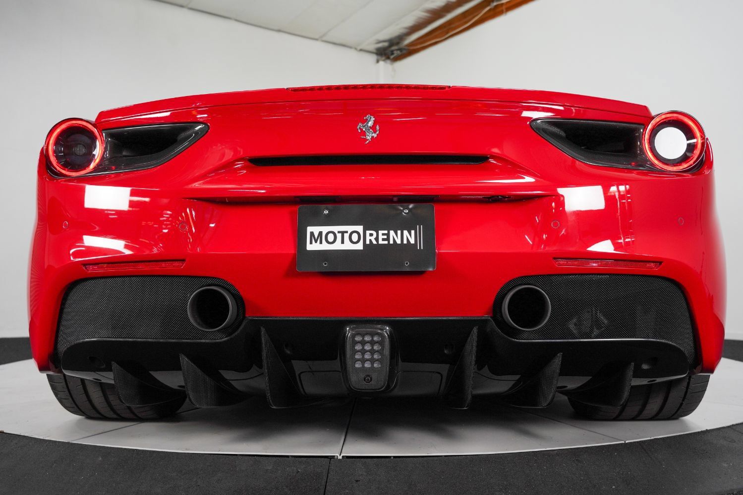 Used 2017 Ferrari 488 Spider RWD image 29