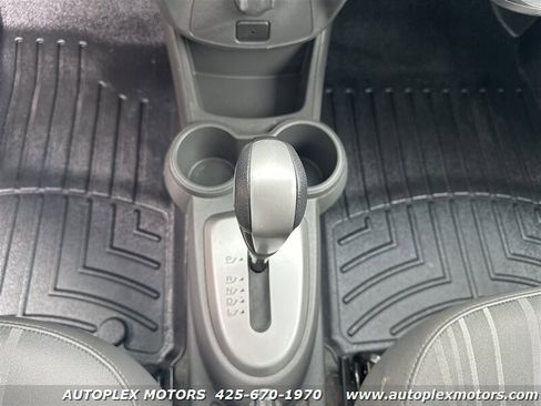 Used 2015 Chevrolet Spark LS image 21