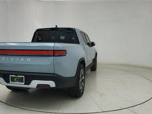 Used 2024 Rivian R1T Adventure image 71