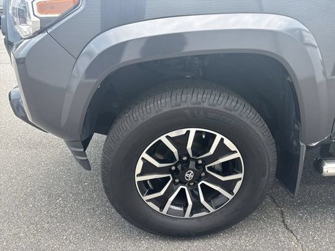Used 2020 Toyota Tacoma TRD Sport RWD image 18