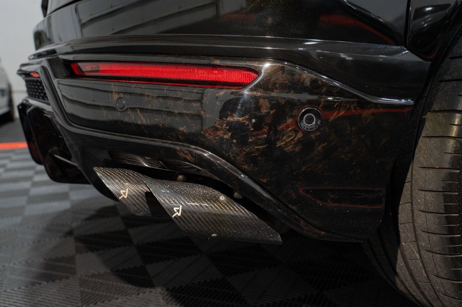 Used 2021 Lamborghini Urus AWD/4WD image 16