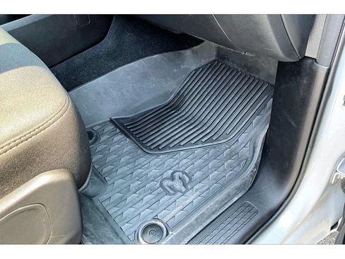 Used 2025 RAM 1500 Big Horn AWD/4WD image 45