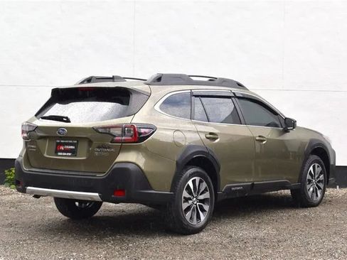 Used 2024 Subaru Outback Limited AWD/4WD image 8