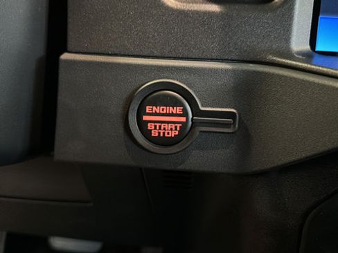 New 2026 Ford Bronco Raptor AWD/4WD image 22