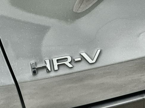 Used 2024 Honda HR-V Sport image 14
