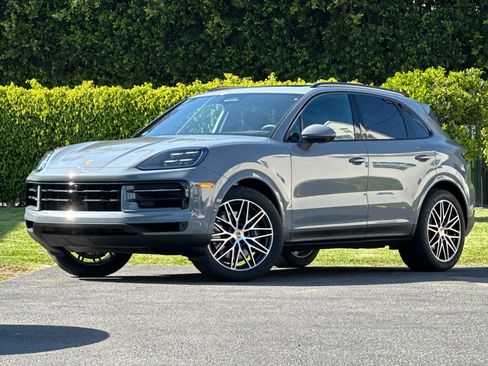 New 2026 Porsche Cayenne AWD/4WD image 1