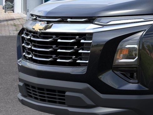 New 2026 Chevrolet Equinox LT FWD image 13