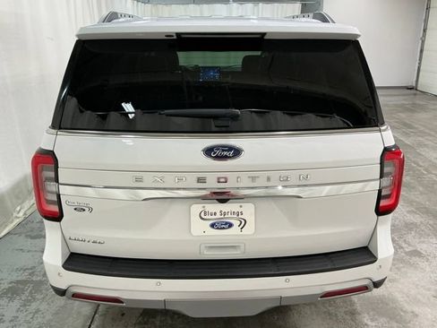 Used 2024 Ford Expedition Limited AWD/4WD image 4