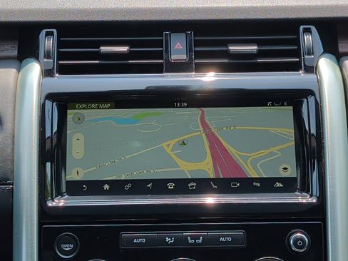 Used 2018 Land Rover Discovery HSE Luxury AWD/4WD image 23