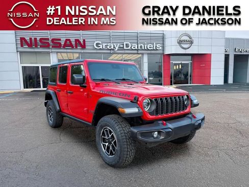 Used 2024 Jeep Wrangler Unlimited Rubicon AWD/4WD image 1