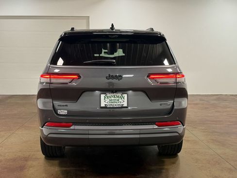 Used 2026 Jeep Grand Cherokee L Summit w/ Obsidian Package AWD/4WD image 25