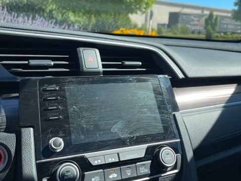 Used 2020 Honda Civic EX-L image 16