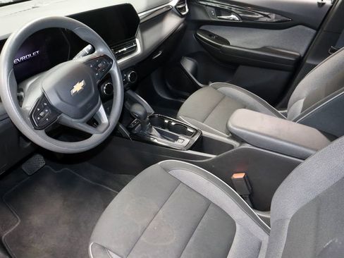 Used 2024 Chevrolet TrailBlazer LT image 22