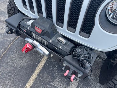 Used 2020 Jeep Wrangler Unlimited Rubicon AWD/4WD image 35