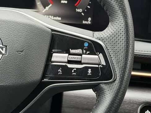 Used 2023 Nissan Ariya FWD image 20