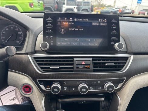 Used 2019 Honda Accord EX-L image 12