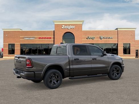 New 2026 RAM 1500 4x4 Crew Cab image 4
