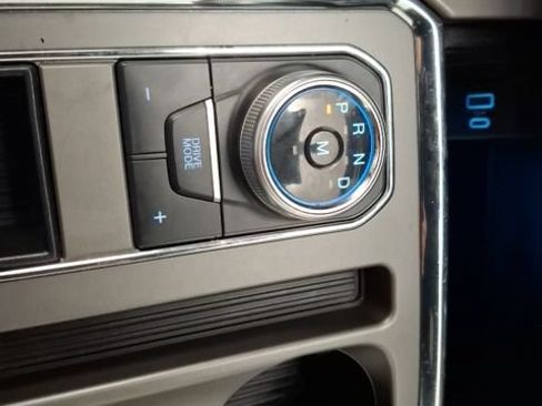Used 2020 Ford Expedition XLT RWD image 30